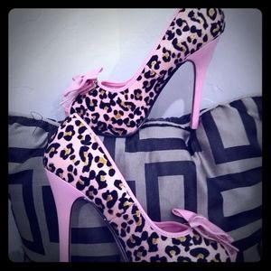 Pink leopard heels